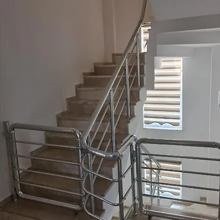 Altun Villa *