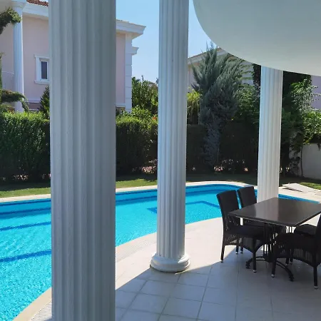 Altun Villa *